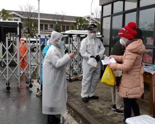 三代供卵代怀多少钱,IVF并发症是泰国供卵代怀婴儿助孕的弊端吗？